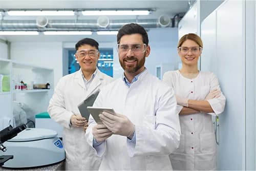 successful-team-of-scientists-by-liubomir-from-adobe-stock